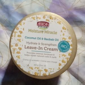 African Pride moisture Miracle coconut oil and Bsobab oil hydrate and strengthen